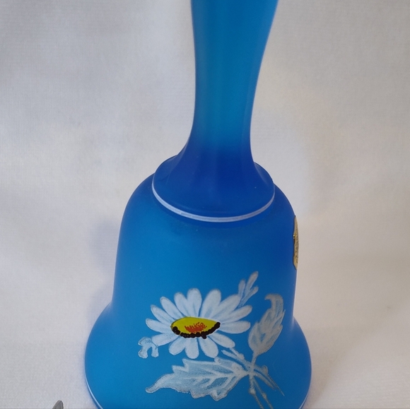 Westmoreland Blue Satin Glass Hand-Painted Bell W Label Vintage - Picture 5 of 5